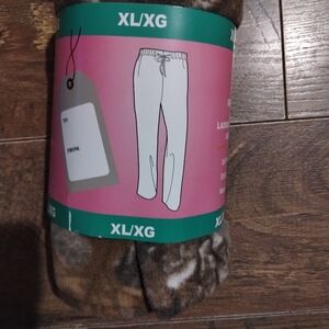 Realtree fleece pants NWT